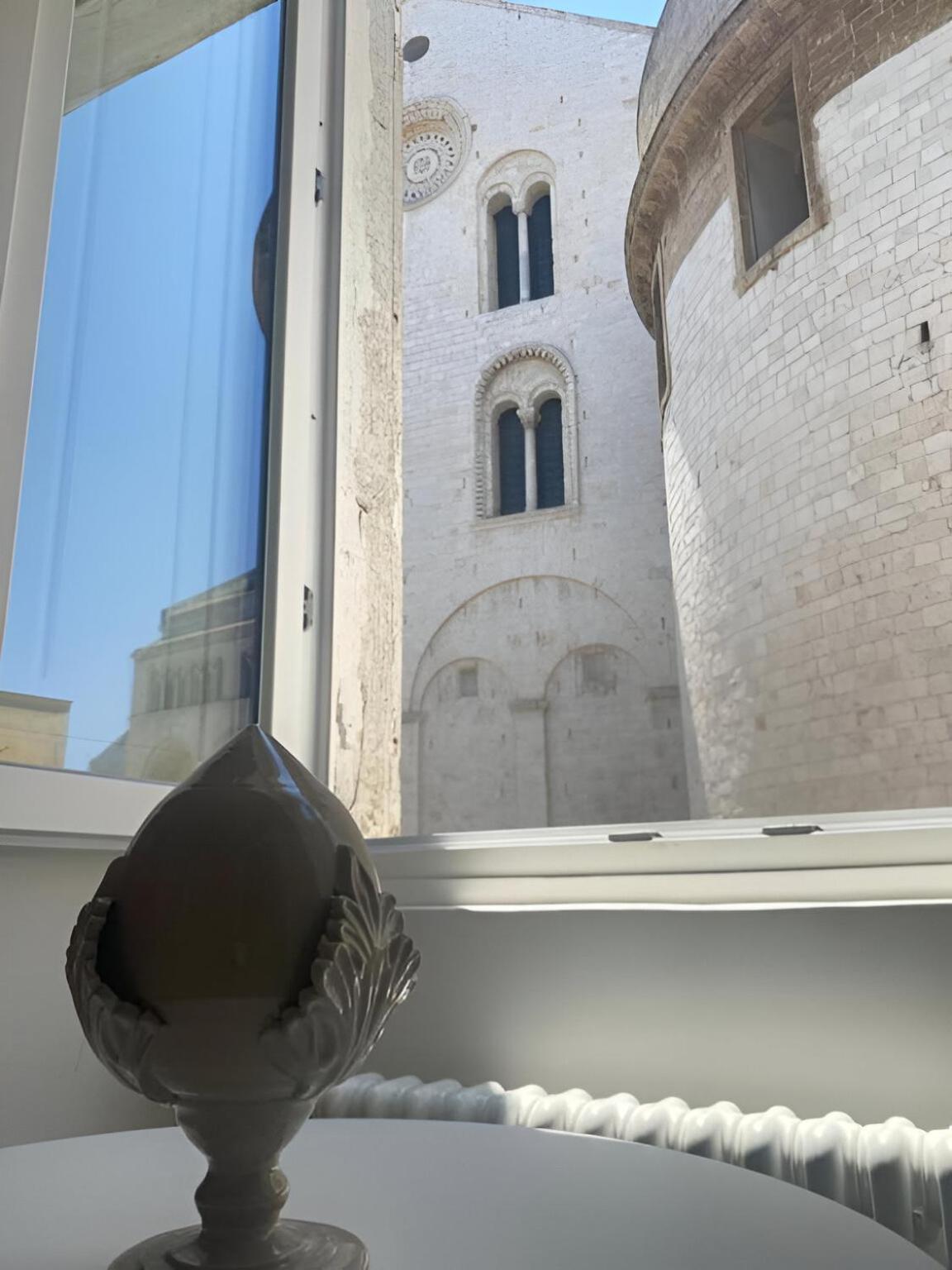 Bari Landlord 8 - Una Finestra Sulla Cattedrale Zewnętrze zdjęcie